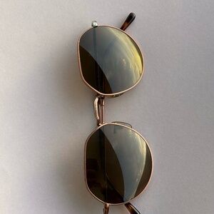 Vintage Ray-Ban Polarized Sunglasses | Made in Italy | Rare Engraved Metal Frame